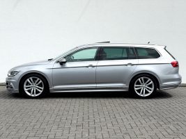 Volkswagen Passat Variant R Line 2.0 TDI DSG 4Motion in Silber als Kombi - Fahrzeugfoto 8