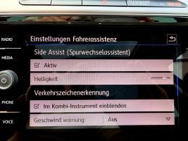 Volkswagen Passat Variant R Line 2.0 TDI DSG 4Motion in Silber als Kombi - Fahrzeugfoto 21