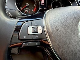 Volkswagen Passat Variant R Line 2.0 TDI DSG 4Motion in Silber als Kombi - Fahrzeugfoto 26