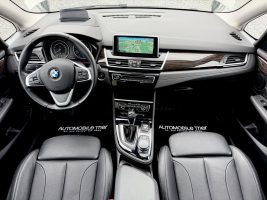 BMW Active Tourer 225 xe Luxury Line /LED/PANO/HUD/ in Silber als Van/Minibus - Fahrzeugfoto 10