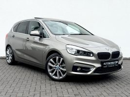 BMW Active Tourer 225 xe Luxury Line /LED/PANO/HUD/ in Silber als Van/Minibus - Fahrzeugfoto 3