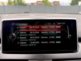 BMW Active Tourer 225 xe Luxury Line /LED/PANO/HUD/ in Silber als Van/Minibus - Fahrzeugfoto 17