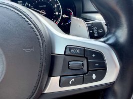 BMW 540i Touring xDrive M Sport Paket /LED/ACC/HUD/ in Weiß als Kombi - Fahrzeugfoto 20