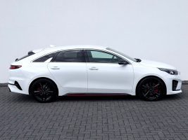Kia ProCeed GT /NAVI/LED/CAM/CARPLAY/AHK/GARANTIE/ in Weiß als Kombi - Fahrzeugfoto 4
