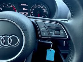 Audi A3 Sportback sport 35 TFSI /NAVI/LED/PDC/GARANT in Silber als Limousine - Fahrzeugfoto 16