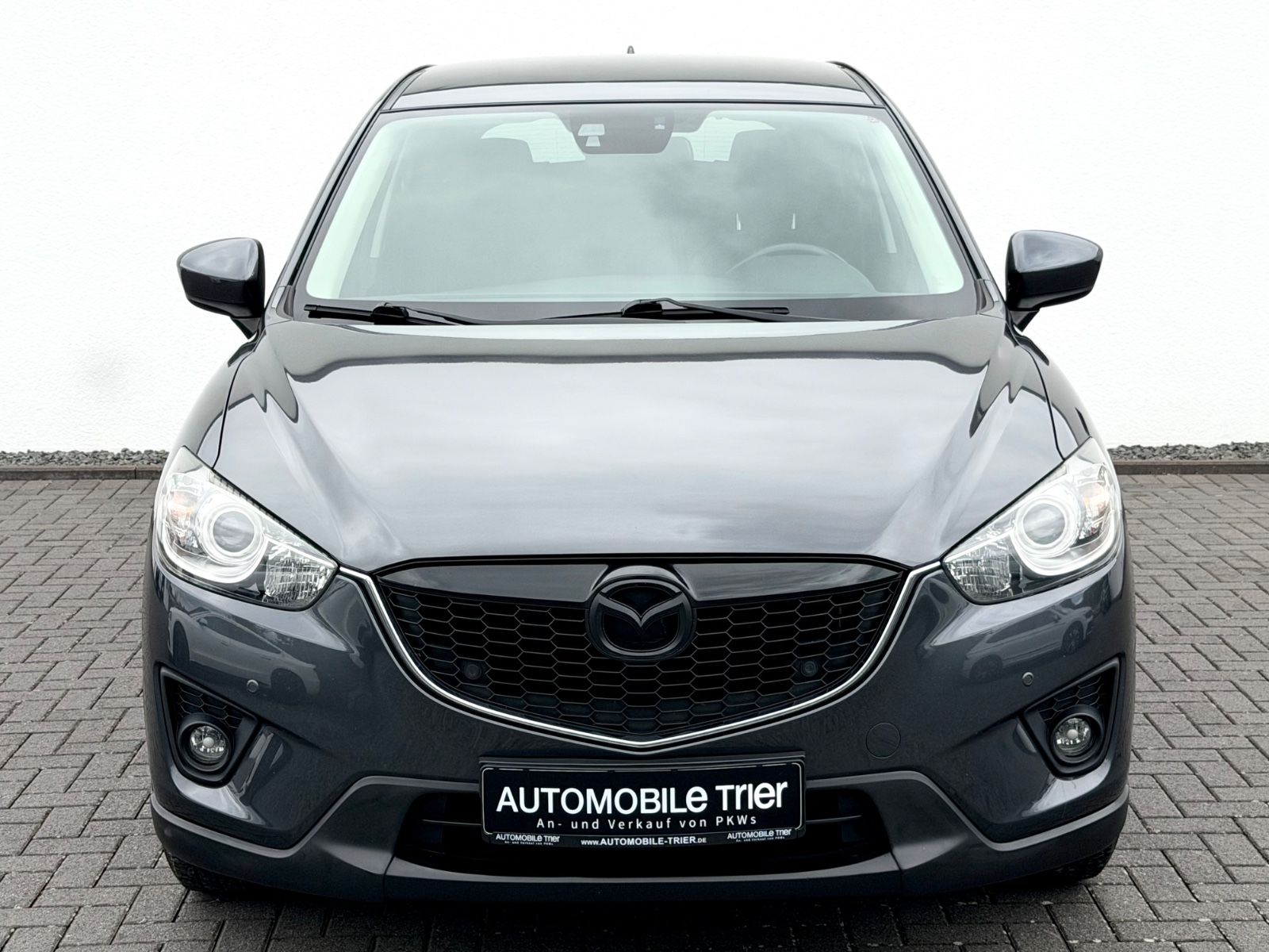 Mazda CX-5 Sendo 2.0 /KLIMA/NAVI/KAMERA/GARANTIE/ - Bild 2 Mazda CX-5 Sendo 2.0 /KLIMA/NAVI/KAMERA/GARANTIE/ in METEOR GREY als SUV/Geländewagen/Pickup - Fahrzeugfoto 2