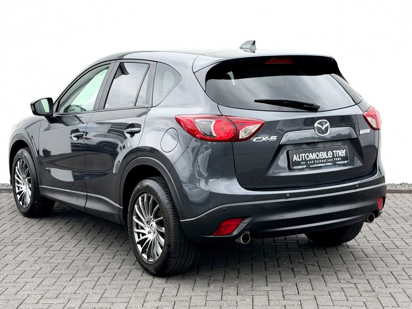 Mazda CX-5 Sendo 2.0 /KLIMA/NAVI/KAMERA/GARANTIE/ - Bild 7 Mazda CX-5 Sendo 2.0 /KLIMA/NAVI/KAMERA/GARANTIE/ in METEOR GREY als SUV/Geländewagen/Pickup - Fahrzeugfoto 7