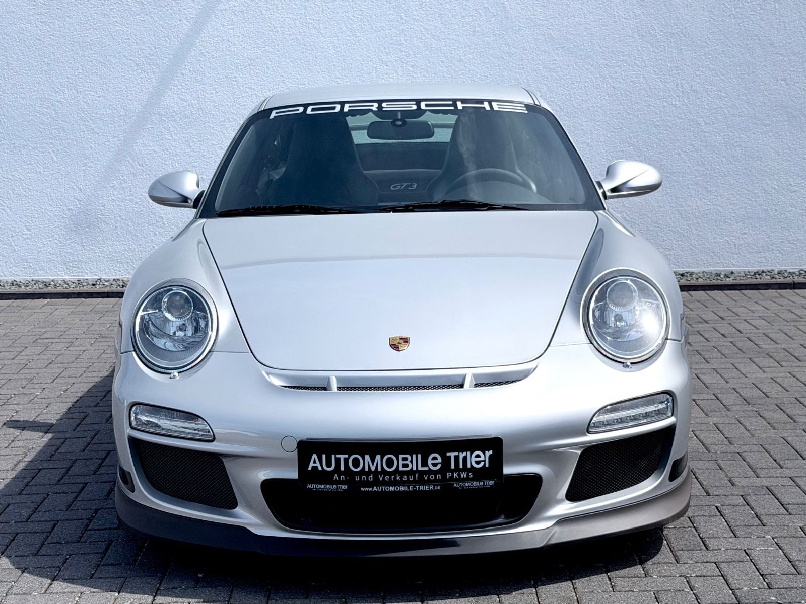 Porsche 911 GT3 3.8 /SCHALTER/KLIMA/TOP ZUSTAND/ - Bild 2 Porsche 911 GT3 3.8 /SCHALTER/KLIMA/TOP ZUSTAND/ in Silber als Sportwagen/Coupé - Fahrzeugfoto 2