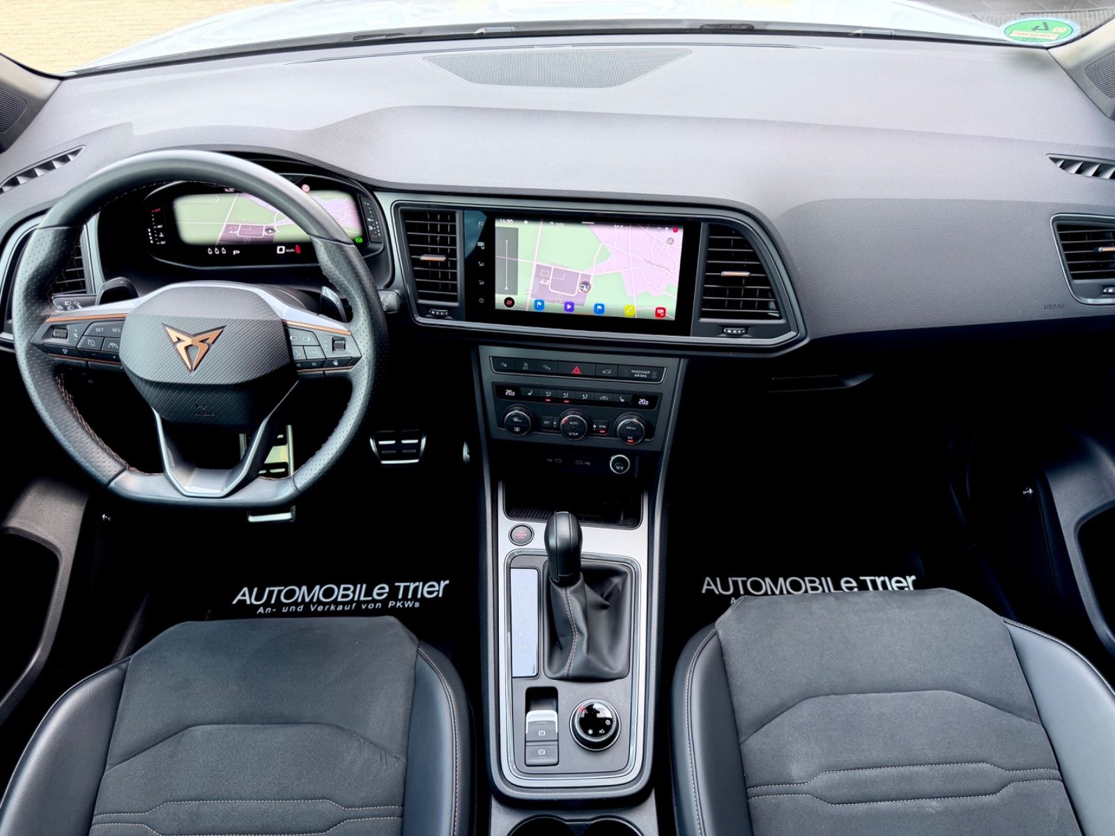 Cupra Ateca VZ 2.0 TSI DSG 4Drive /NAVI/LED/360°CAM/ - Bild 10 Cupra Ateca VZ 2.0 TSI DSG 4Drive /NAVI/LED/360°CAM/ in "Bila" Weiss als SUV/Geländewagen/Pickup - Fahrzeugfoto 10