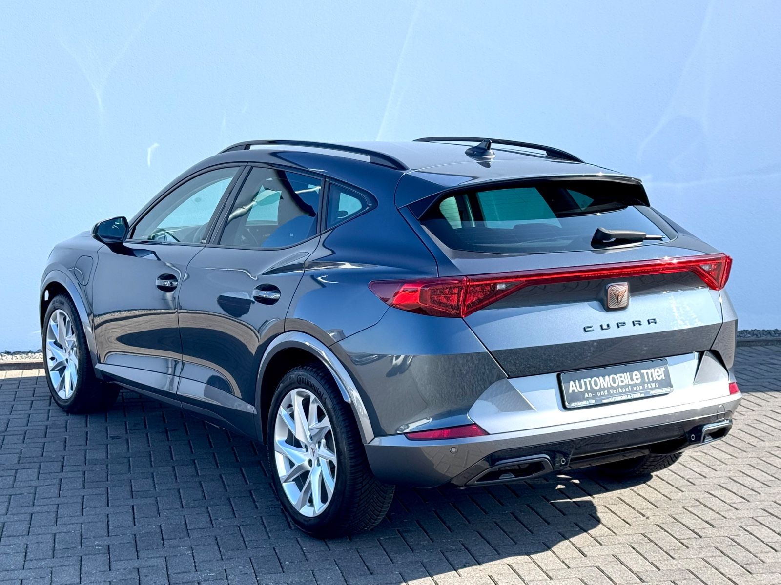 Cupra Formentor 1.4 e-Hybrid /NAVI/LED/ACC/1.HAND/ - Bild 7 Cupra Formentor 1.4 e-Hybrid /NAVI/LED/ACC/1.HAND/ in Grau als SUV/Geländewagen/Pickup - Fahrzeugfoto 7
