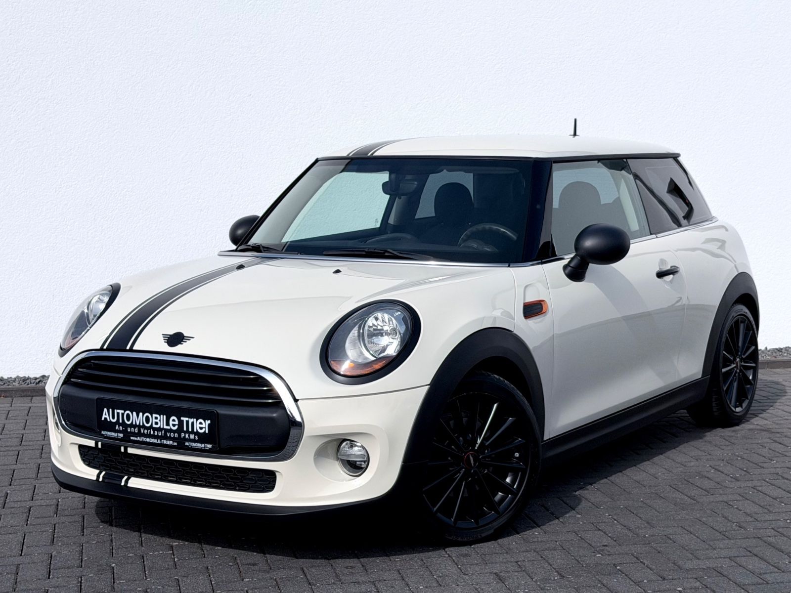 MINI ONE /KLIMA/SERVICE/TÜV/GARANTIE in Weiß als Kleinwagen - Fahrzeugfoto 1