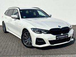 BMW 320i Touring M Sport Paket *Navi*LED*Garantie* in Weiß als Kombi - Fahrzeugfoto 3
