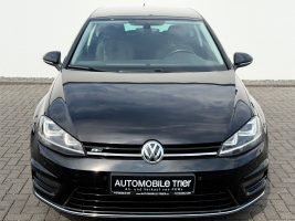 Volkswagen Golf 7 1.4 TSI R Line/NAVI/BI-XENON/PDC/GARANTIE in Schwarz als Kleinwagen - Fahrzeugfoto 2