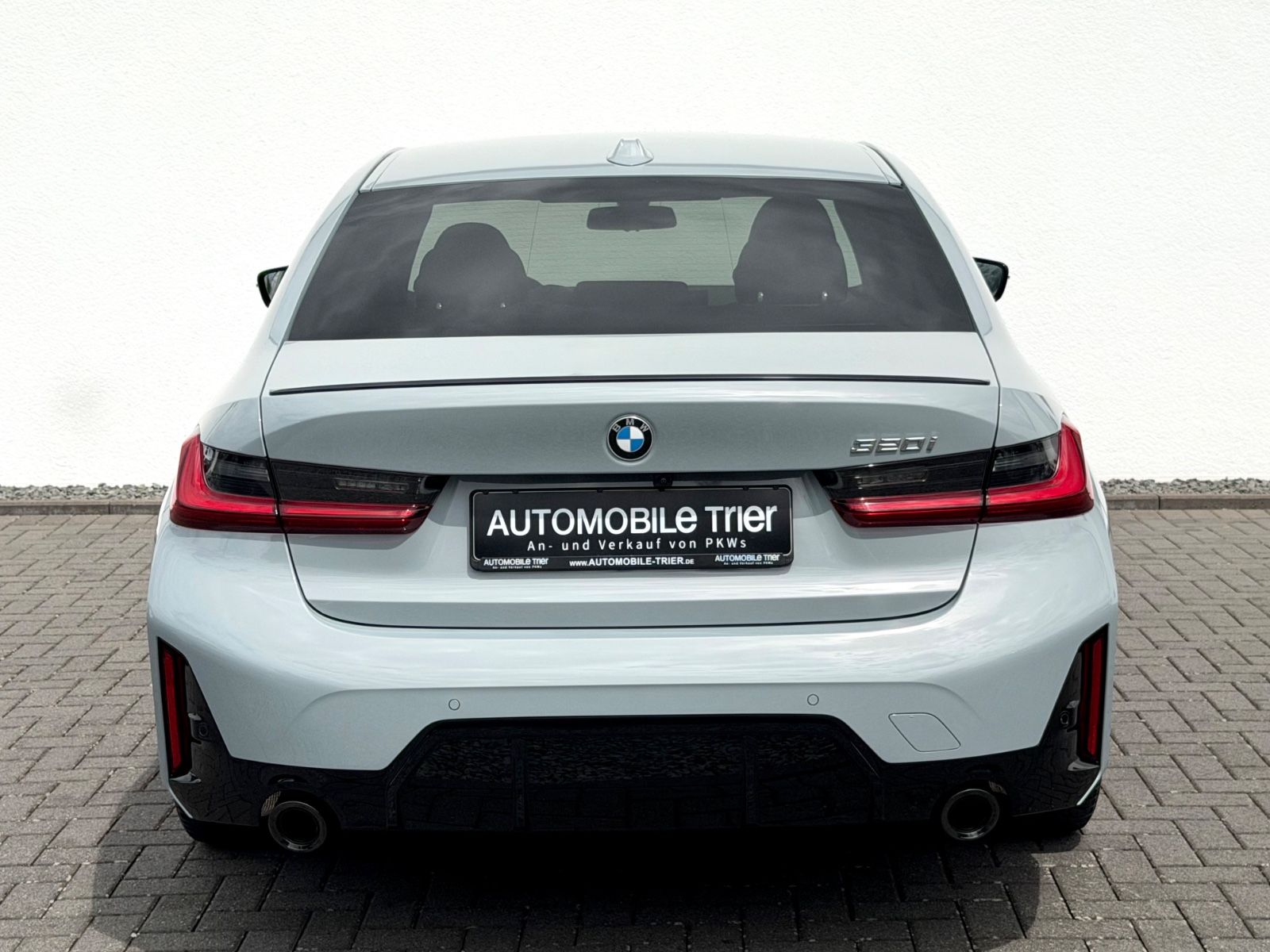 BMW 320i M Sport Paket /LED/ACC/HUD/360°CAM/GARANTIE - Bild 6 BMW 320i M Sport Paket /LED/ACC/HUD/360°CAM/GARANTIE in BROOKLYN GRAU als Limousine - Fahrzeugfoto 6