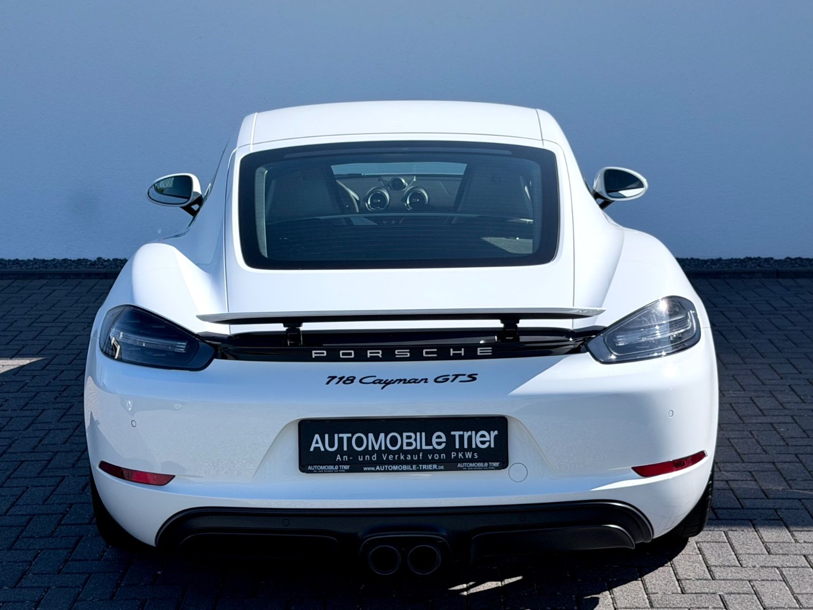 Porsche Cayman 718 GTS /PDK/LED/CARPLAY/GARANTIE/ - Bild 6 Porsche Cayman 718 GTS /PDK/LED/CARPLAY/GARANTIE/ in PURE WHITE/WEISS als Sportwagen/Coupé - Fahrzeugfoto 6
