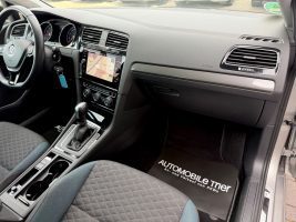 Volkswagen Golf 7 Lim. 1.5 TSI DSG IQ.DRIVE /LED/ACC/GARANT in Silber als Limousine - Fahrzeugfoto 12
