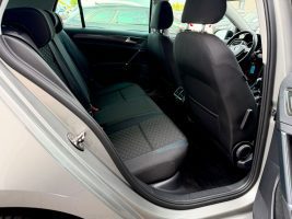 Volkswagen Golf 7 Lim. 1.5 TSI DSG IQ.DRIVE /LED/ACC/GARANT in Silber als Limousine - Fahrzeugfoto 15