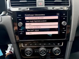 Volkswagen Golf 7 Lim. 1.5 TSI DSG IQ.DRIVE /LED/ACC/GARANT in Silber als Limousine - Fahrzeugfoto 17