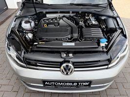 Volkswagen Golf 7 Lim. 1.5 TSI DSG IQ.DRIVE /LED/ACC/GARANT in Silber als Limousine - Fahrzeugfoto 23