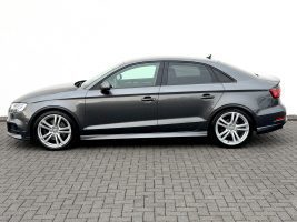 Audi A3 Limousine 35 TDI S line Sport Plus Paket in Grau - Fahrzeugfoto 8