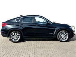 BMW X6 xDrive 30 d*Garantie*Navi*Voll* in Schwarz als SUV/Geländewagen/Pickup - Fahrzeugfoto 4