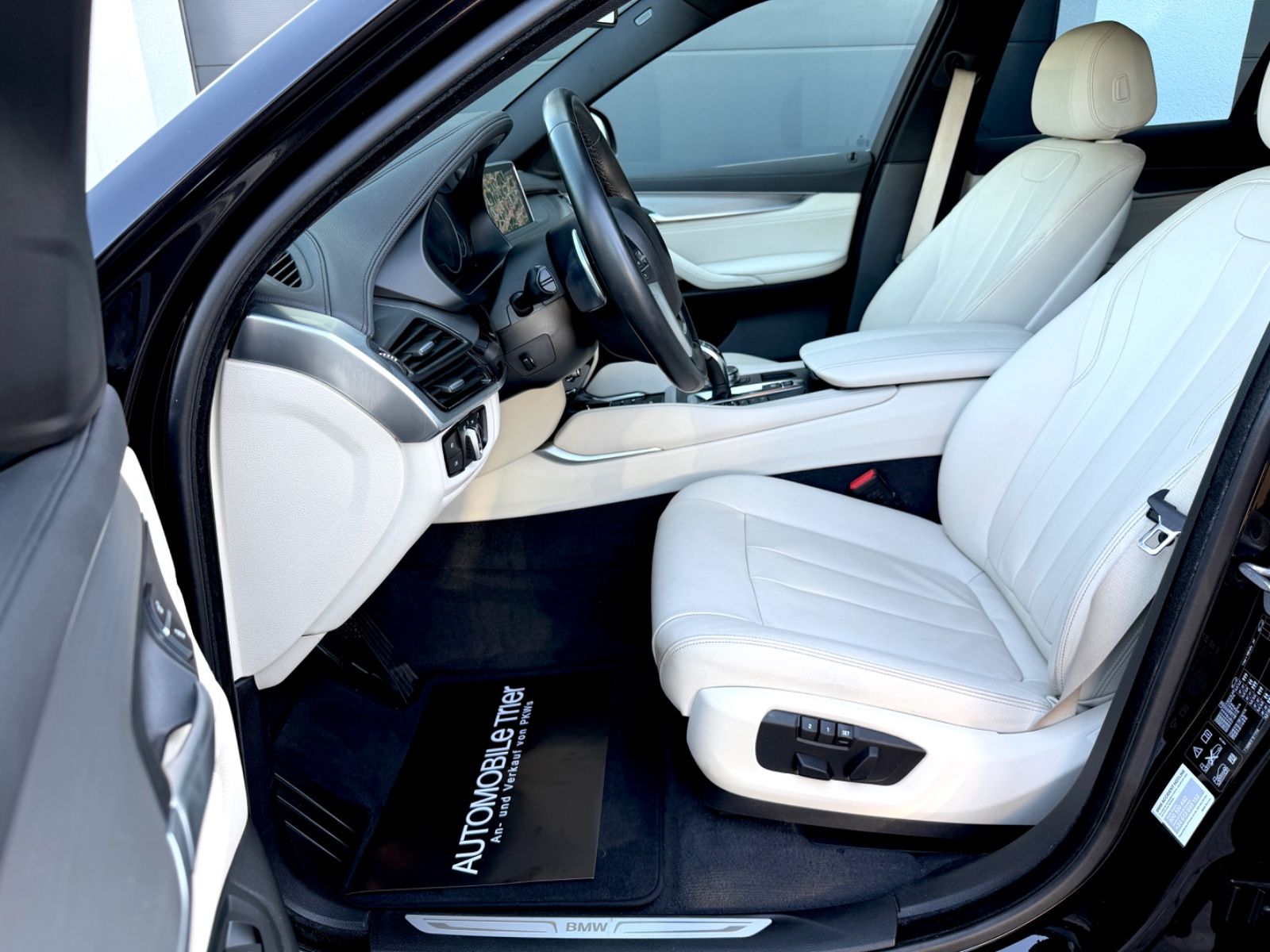 BMW X6 xDrive 30 d*Garantie*Navi*Voll* - Bild 9 BMW X6 xDrive 30 d*Garantie*Navi*Voll* in SAPHIRSCHWARZ als SUV/Geländewagen/Pickup - Fahrzeugfoto 9