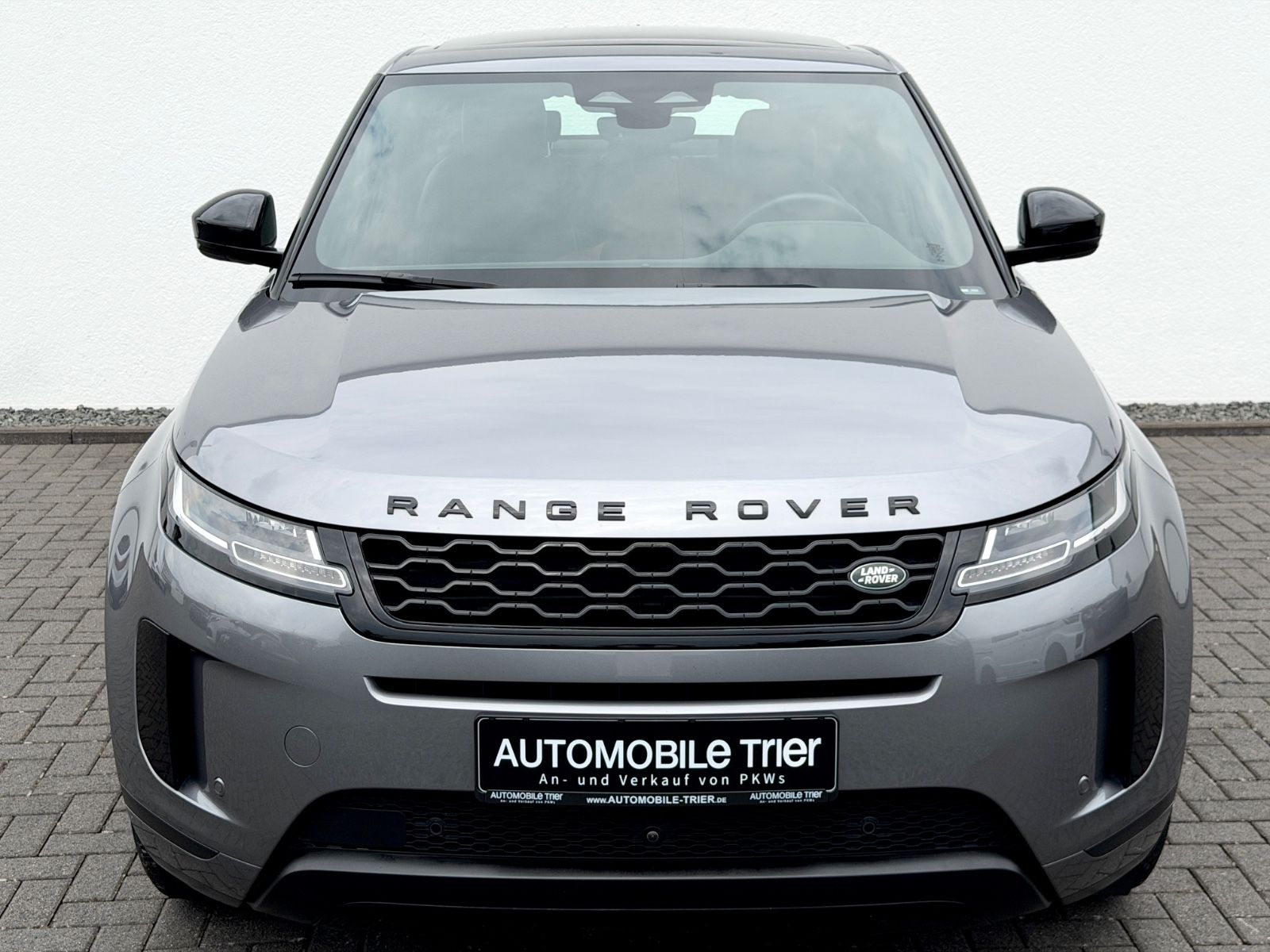 Land Rover Range Rover Evoque *Navi*Leder*360 Cam* - Bild 2 Land Rover Range Rover Evoque *Navi*Leder*360 Cam* in Grau als SUV/Geländewagen/Pickup - Fahrzeugfoto 2