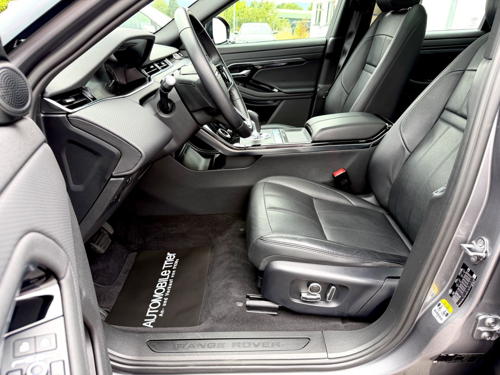 Land Rover Range Rover Evoque *Navi*Leder*360 Cam* - Bild 9 Land Rover Range Rover Evoque *Navi*Leder*360 Cam* in Grau als SUV/Geländewagen/Pickup - Fahrzeugfoto 9