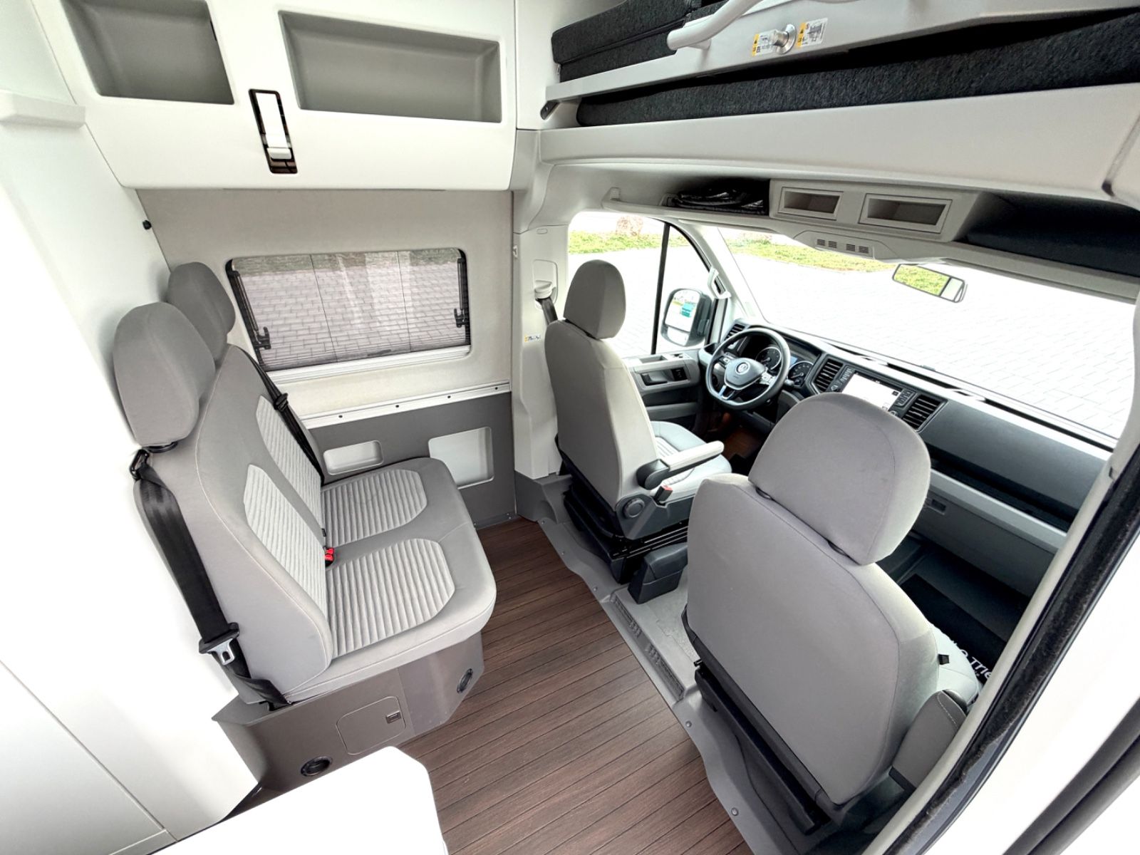 Volkswagen Crafter Grand California 600 FWD *GARANTIE* - Bild 11 Volkswagen Crafter Grand California 600 FWD *GARANTIE* als Wohnmobil andere - Fahrzeugfoto 11