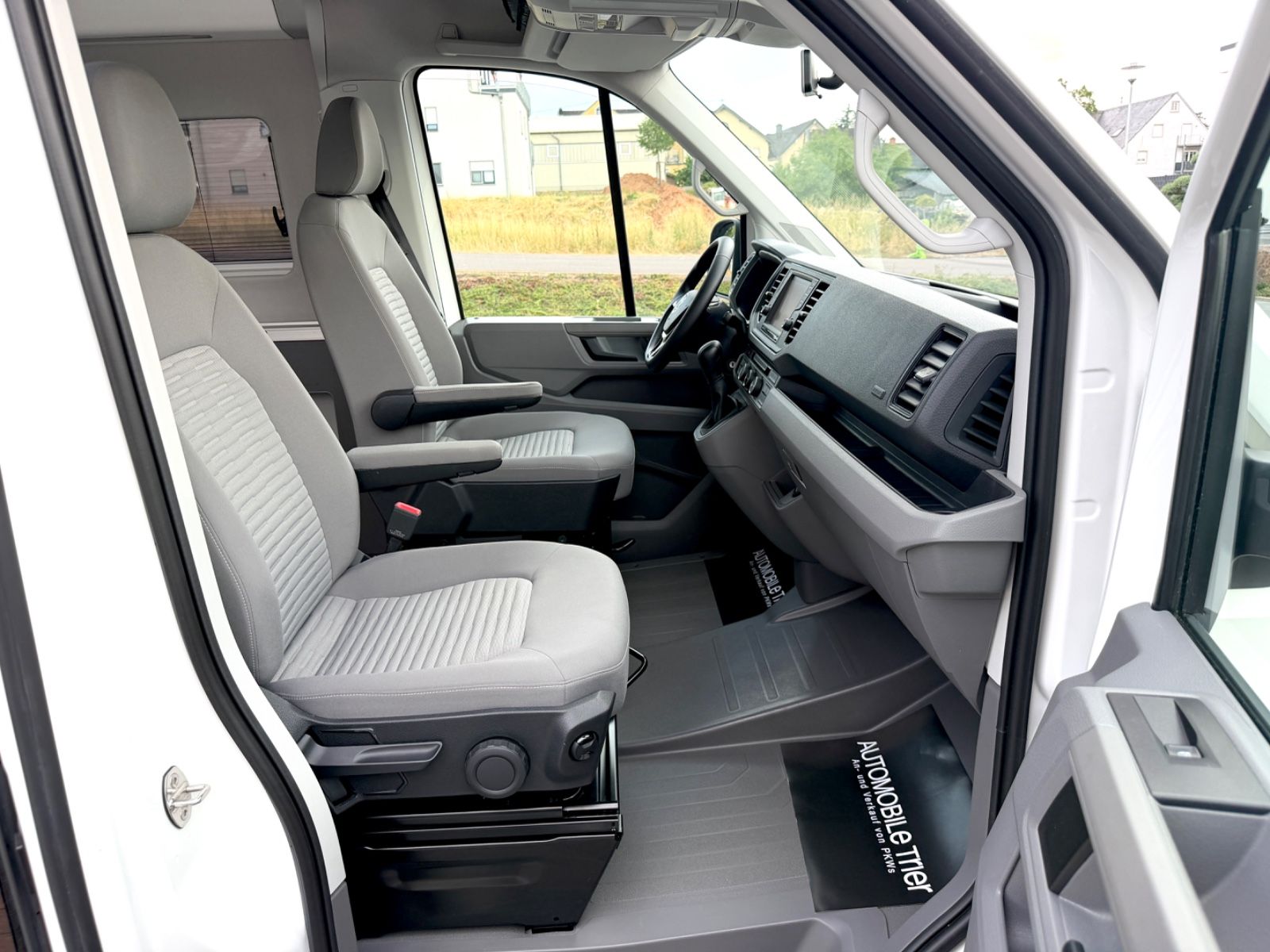 Volkswagen Crafter Grand California 600 FWD *GARANTIE* - Bild 18 Volkswagen Crafter Grand California 600 FWD *GARANTIE* als Wohnmobil andere - Fahrzeugfoto 18