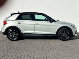 Audi A1 allstreet 35 TFSI*Garantie*LED*Navi*Sonos*App in Silber als Kleinwagen - Fahrzeugfoto 4