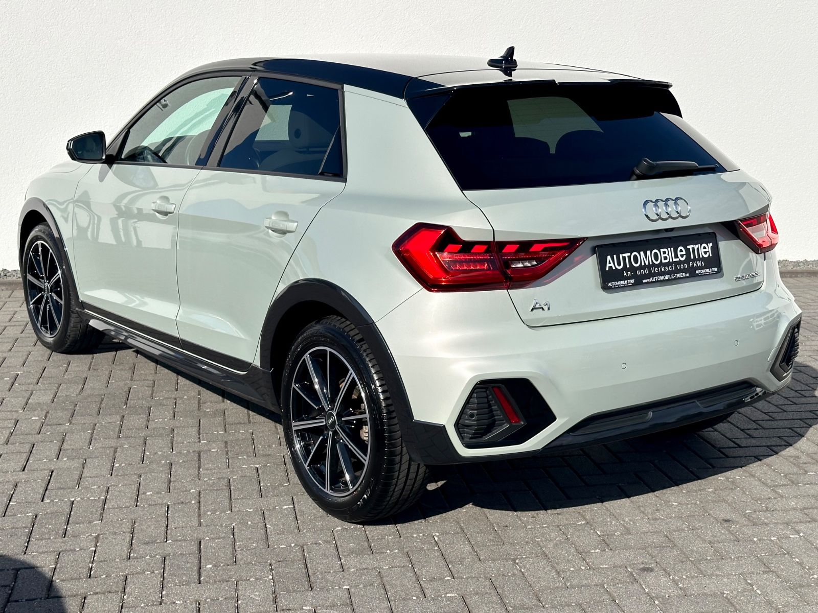 Audi A1 allstreet 35 TFSI*Garantie*LED*Navi*Sonos*App - Bild 7 Audi A1 allstreet 35 TFSI*Garantie*LED*Navi*Sonos*App in Silber als Kleinwagen - Fahrzeugfoto 7