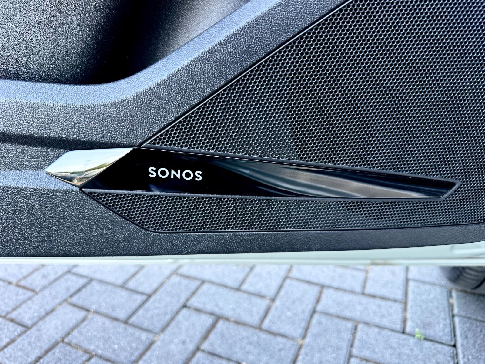 Audi A1 allstreet 35 TFSI*Garantie*LED*Navi*Sonos*App - Bild 17 Audi A1 allstreet 35 TFSI*Garantie*LED*Navi*Sonos*App in Silber als Kleinwagen - Fahrzeugfoto 17