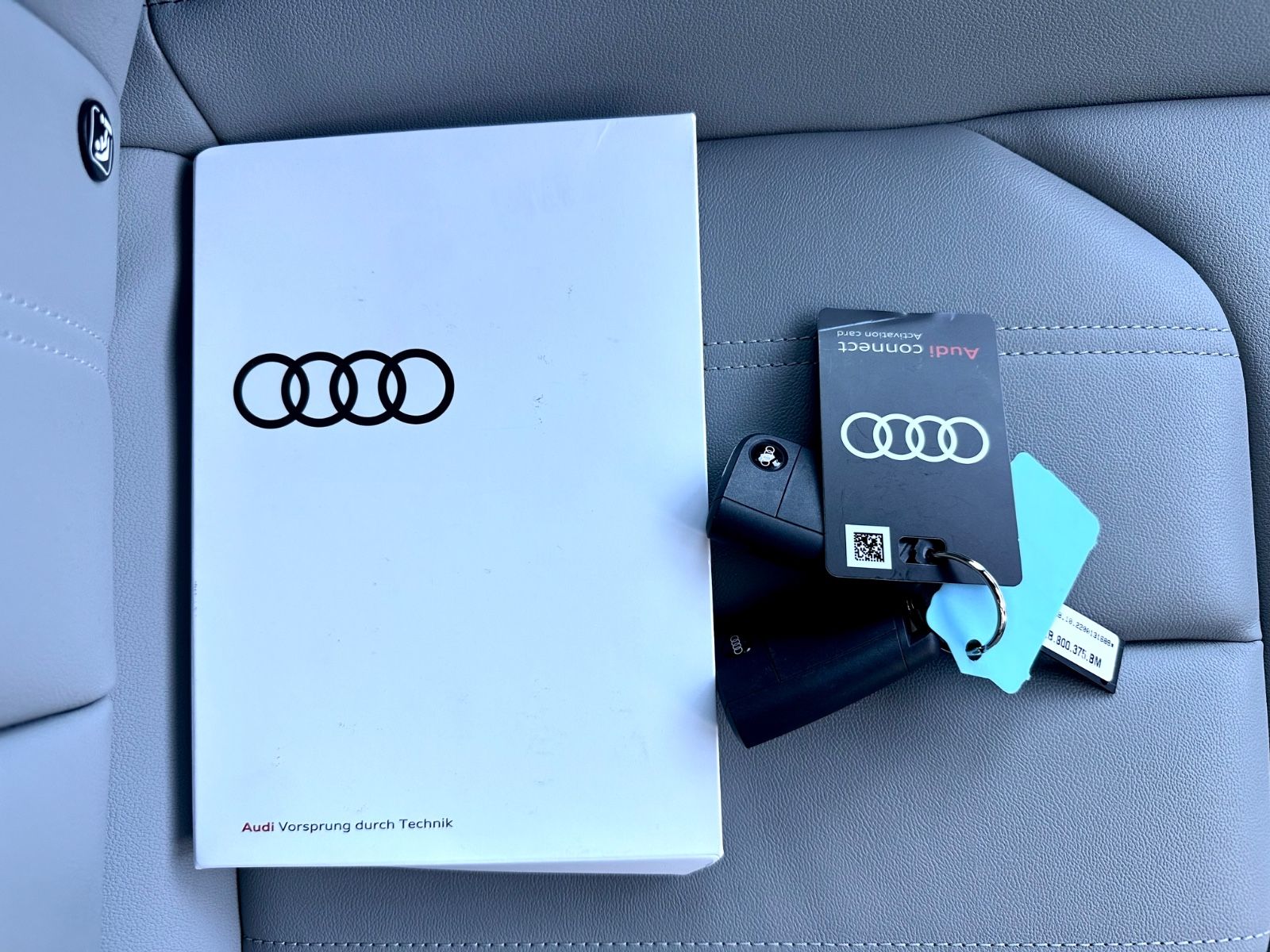 Audi A1 allstreet 35 TFSI*Garantie*LED*Navi*Sonos*App - Bild 22 Audi A1 allstreet 35 TFSI*Garantie*LED*Navi*Sonos*App in Silber als Kleinwagen - Fahrzeugfoto 22