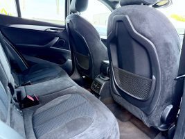 BMW X1 20i xDrive M Sport Paket /NAVI/LED/CAM/1.HAND in Weiß als SUV/Geländewagen/Pickup - Fahrzeugfoto 13