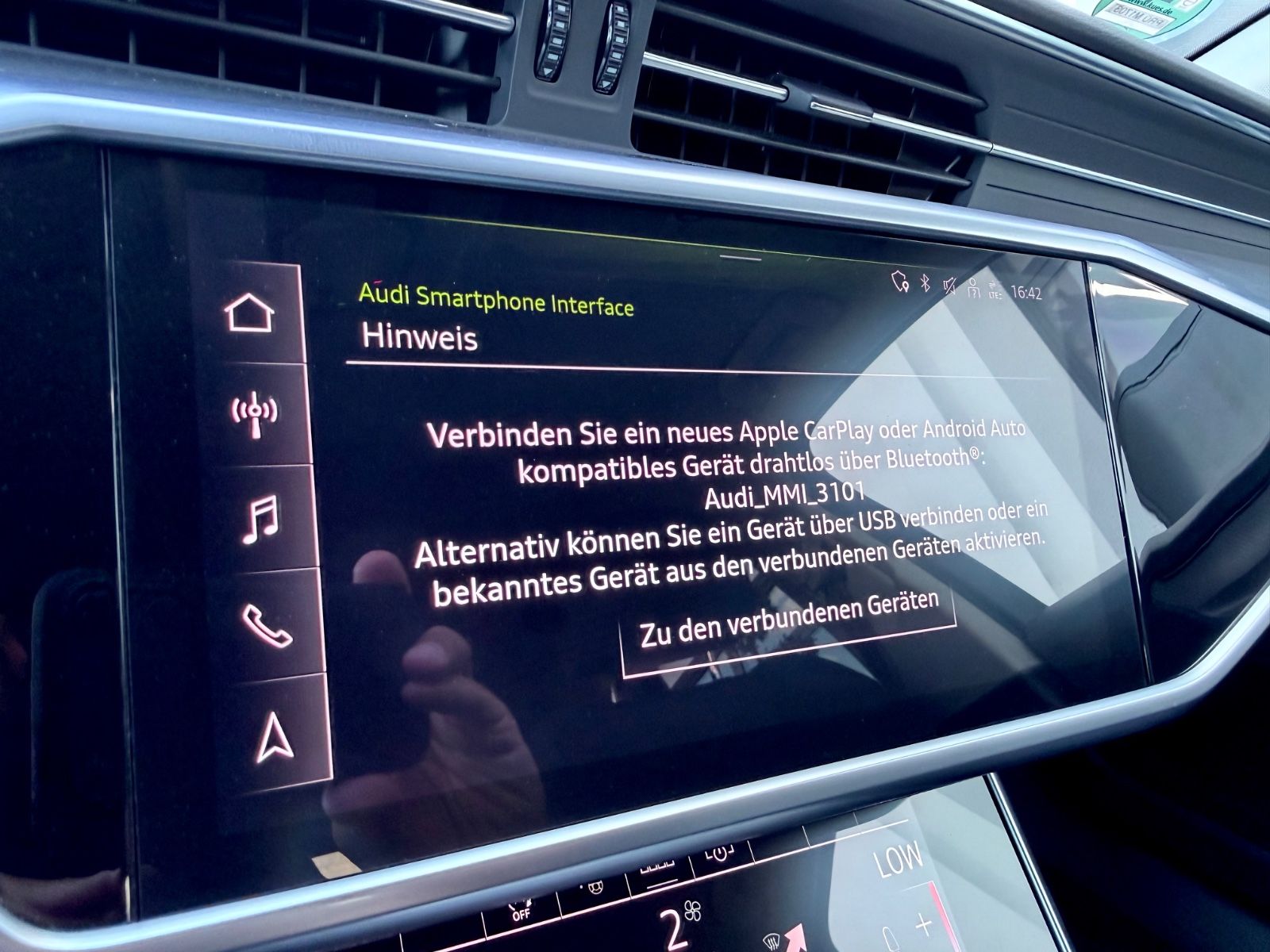 Audi A6 Avant 40 TDI quattro sport /NAVI/LED/ACC/CAM/ - Bild 18 Audi A6 Avant 40 TDI quattro sport /NAVI/LED/ACC/CAM/ in Schwarz als Kombi - Fahrzeugfoto 18