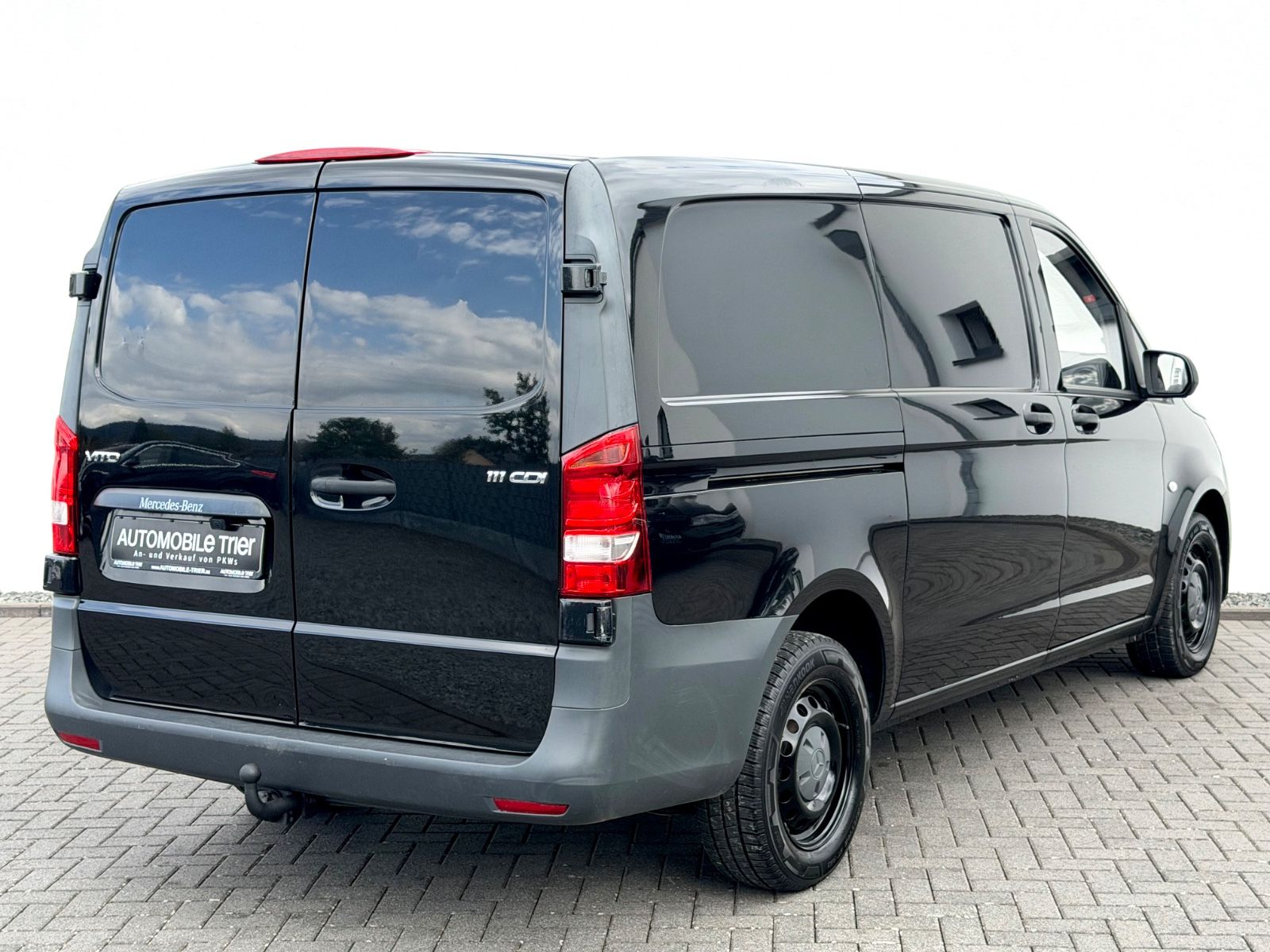 Mercedes-Benz Vito Kasten 111 CDI Lang / / GARANTIE // MWST // - Bild 5 Mercedes-Benz Vito Kasten 111 CDI Lang / / GARANTIE // MWST // in Schwarz als Van/Minibus - Fahrzeugfoto 5