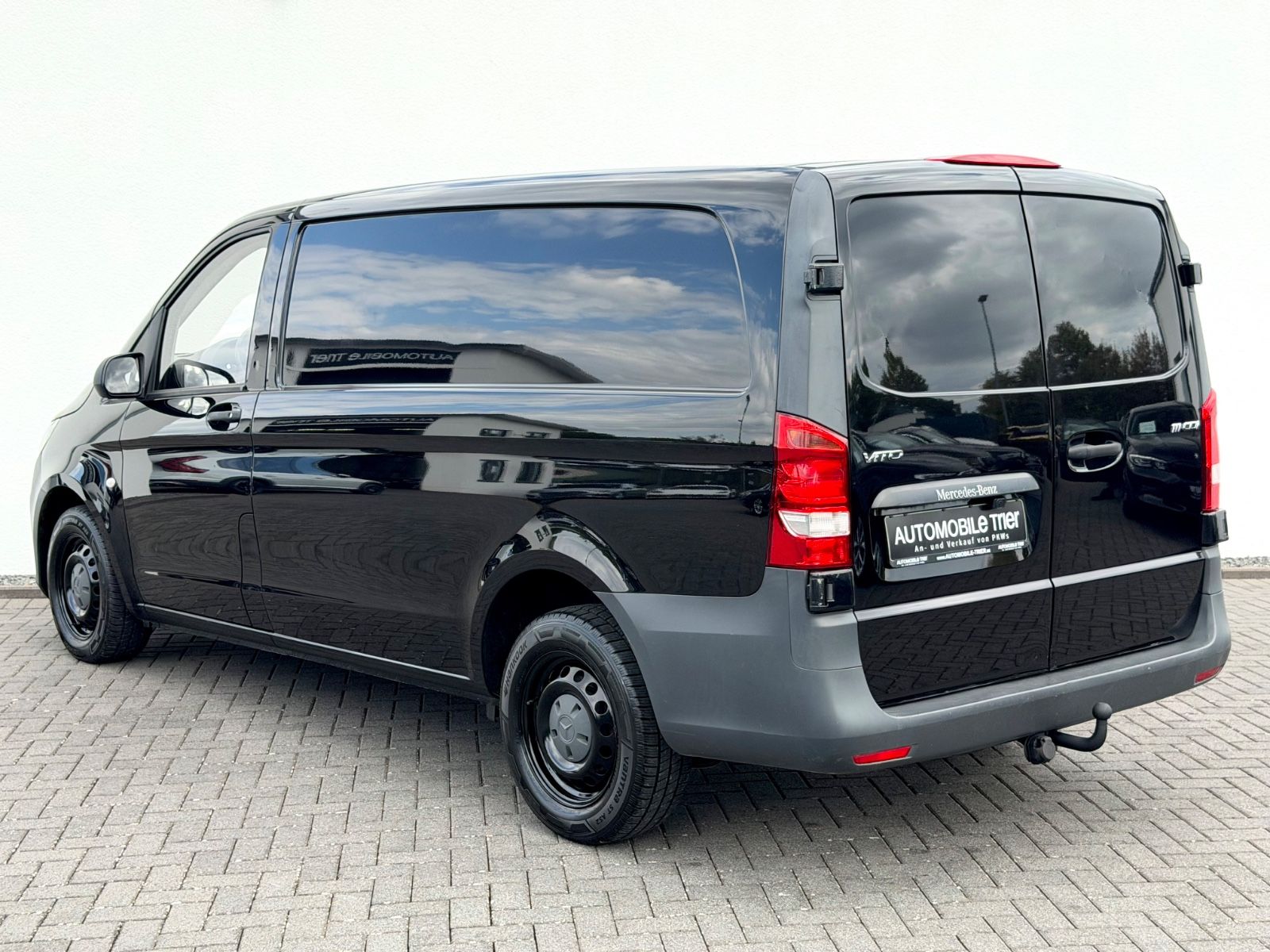 Mercedes-Benz Vito Kasten 111 CDI Lang / / GARANTIE // MWST // - Bild 7 Mercedes-Benz Vito Kasten 111 CDI Lang / / GARANTIE // MWST // in Schwarz als Van/Minibus - Fahrzeugfoto 7