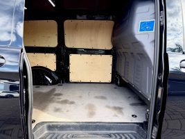 Mercedes-Benz Vito Kasten 111 CDI Lang / / GARANTIE // MWST // in Schwarz als Van/Minibus - Fahrzeugfoto 12