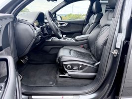 Audi Q7 3.0 TDI quattro S line Sport Plus //1.HAND// in Grau als SUV/Geländewagen/Pickup - Fahrzeugfoto 9
