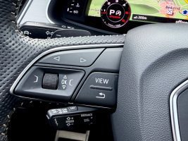 Audi Q7 3.0 TDI quattro S line Sport Plus //1.HAND// in Grau als SUV/Geländewagen/Pickup - Fahrzeugfoto 19