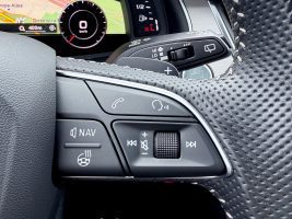 Audi Q7 3.0 TDI quattro S line Sport Plus //1.HAND// in Grau als SUV/Geländewagen/Pickup - Fahrzeugfoto 20