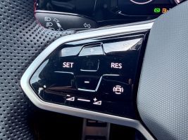 Volkswagen Golf 8 Lim. GTI /NAVI/LED/PDC/1.HAND/GARANTIE/ in Weiß als Limousine - Fahrzeugfoto 15