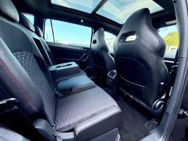 Seat Tarraco FR 2.0 TDI DSG 4Drive/LED/ACC/AHK/360CAM in Schwarz als SUV/Geländewagen/Pickup - Fahrzeugfoto 15