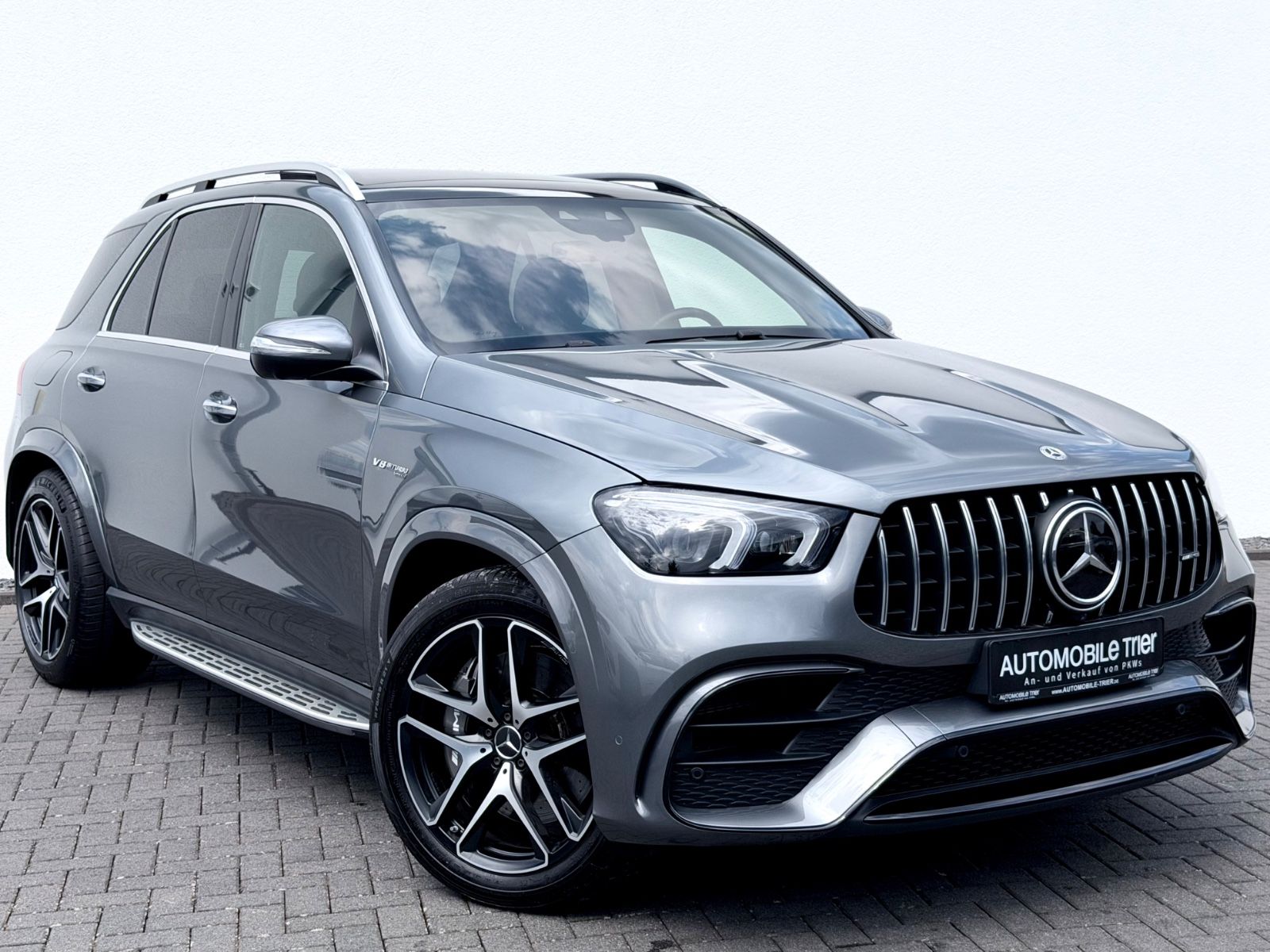 Mercedes-Benz GLE 63 AMG 4MATIC+ /PANO/LED/ACC/HUD/BURM/ - Bild 3 Mercedes-Benz GLE 63 AMG 4MATIC+ /PANO/LED/ACC/HUD/BURM/ in SELENITGRAU als SUV/Geländewagen/Pickup - Fahrzeugfoto 3