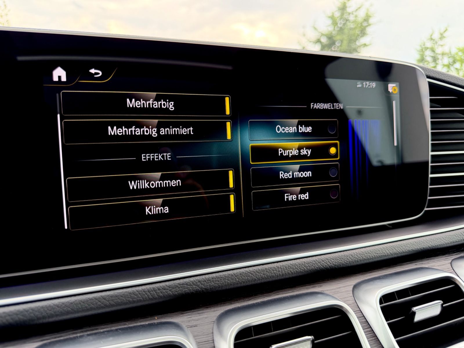 Mercedes-Benz GLE 63 AMG 4MATIC+ /PANO/LED/ACC/HUD/BURM/ - Bild 23 Mercedes-Benz GLE 63 AMG 4MATIC+ /PANO/LED/ACC/HUD/BURM/ in SELENITGRAU als SUV/Geländewagen/Pickup - Fahrzeugfoto 23