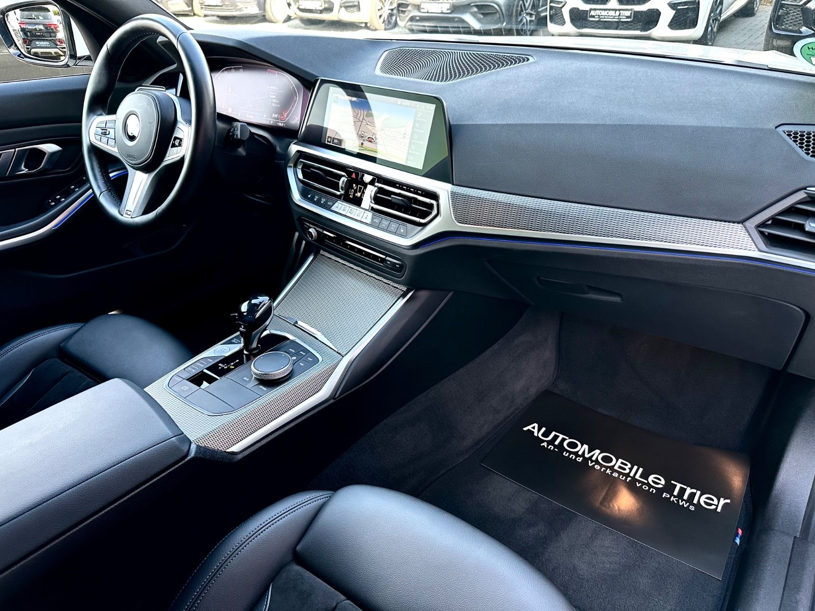 BMW 320i Touring M Sport Paket *Navi*LED*Garantie* - Bild 16 BMW 320i Touring M Sport Paket *Navi*LED*Garantie* in ALPINWEISS III als Kombi - Fahrzeugfoto 16