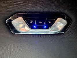 BMW 320i Touring M Sport Paket *Navi*LED*Garantie* in Weiß als Kombi - Fahrzeugfoto 28