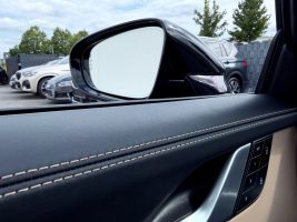 Porsche 911 Turbo S Cabriolet/LIFT/KERAMIK/BOSE/GARANTIE in Schwarz als Cabrio/Roadster - Fahrzeugfoto 17