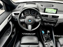 BMW X1 xDrive 20i M Sport Paket/LED/HUD/CAM/GARANTIE in Weiß als SUV/Geländewagen/Pickup - Fahrzeugfoto 17